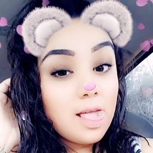 Meet your Posher, Lynn